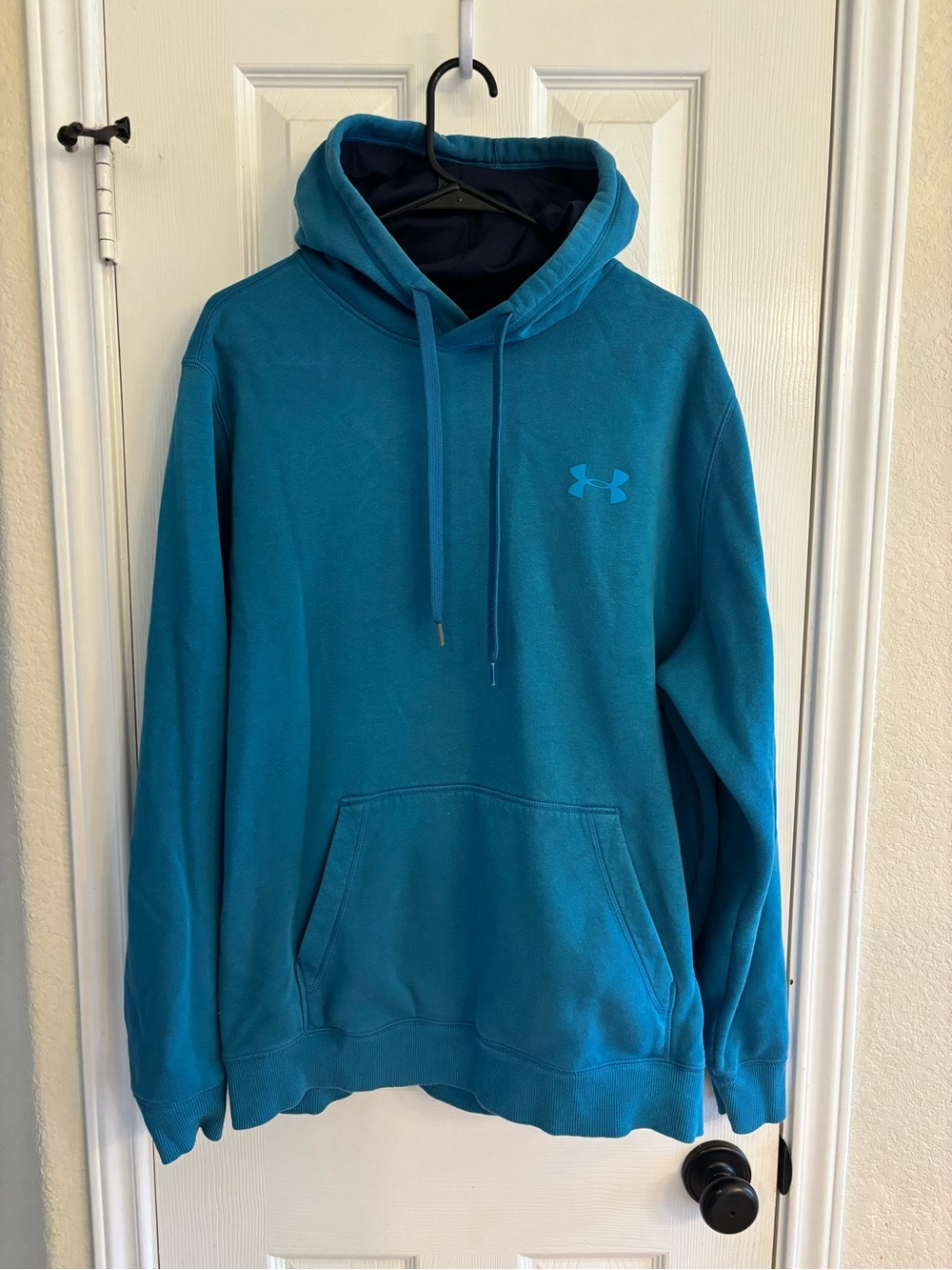 Under Armour Loose Fit Hoodie Mens Size XL Blue Fleece Pullover Sweatshirt Logo